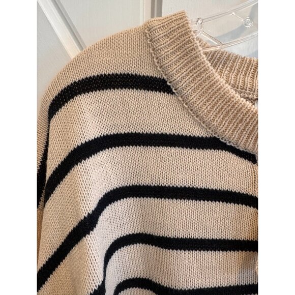 Sadie & Sage Cream Black Stripe Lace up Pullover Sweater Womens Size Large - Picture 2 of 8